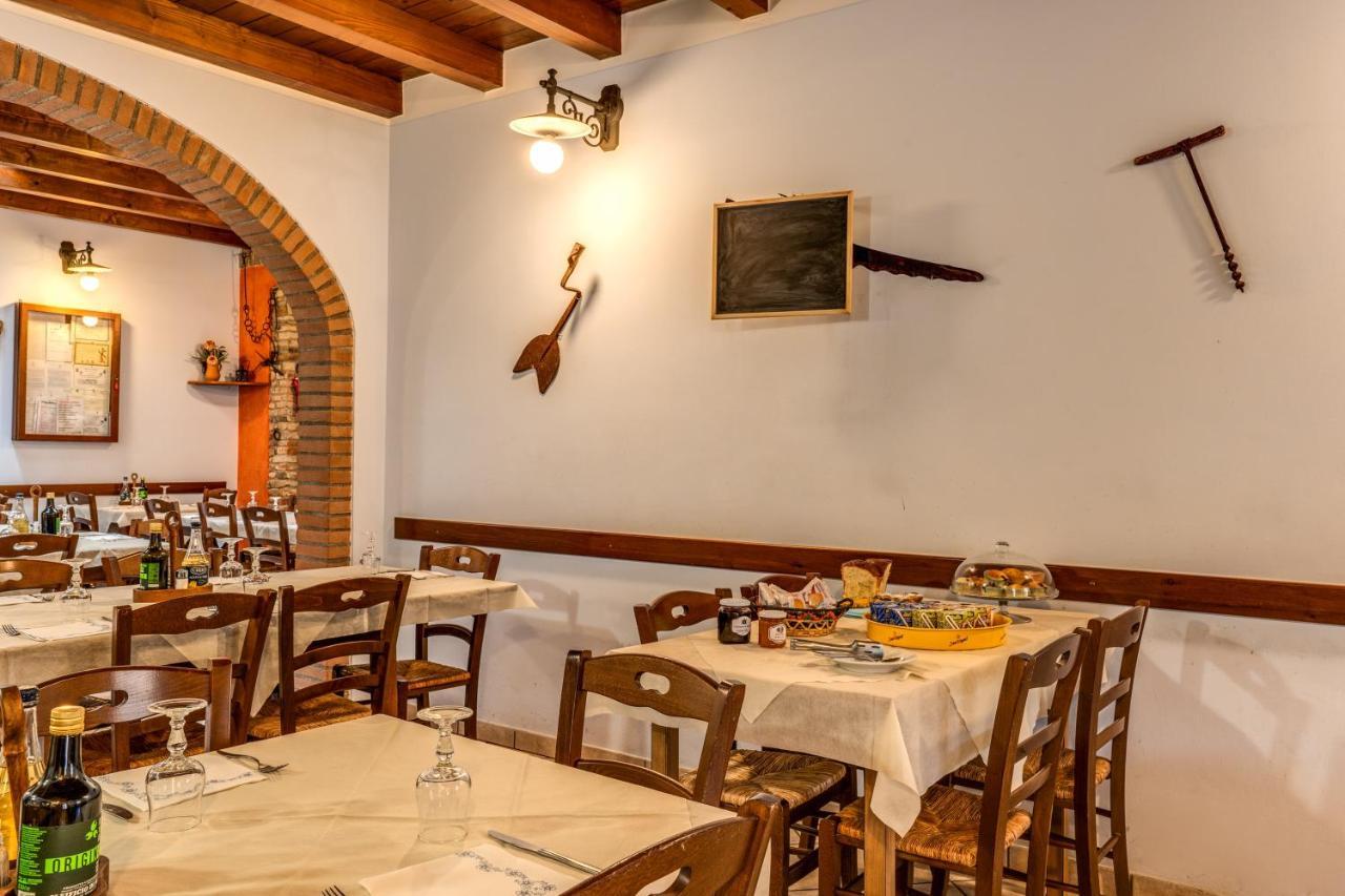 Agriturismo Pozzo Fiorito Castiglione Delle Stiviere Luaran gambar