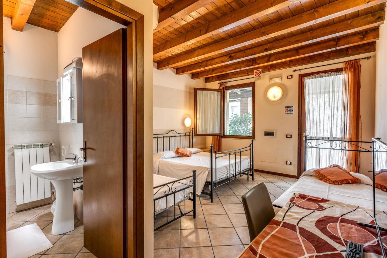 Agriturismo Pozzo Fiorito Castiglione Delle Stiviere Luaran gambar